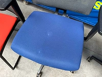 Pami bureaustoelen (4x) + vergaderstoel - afbeelding 11 van  13