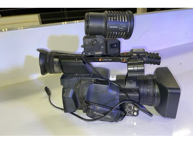 Panasonic camera p2hd met lens - afbeelding 5 van  7