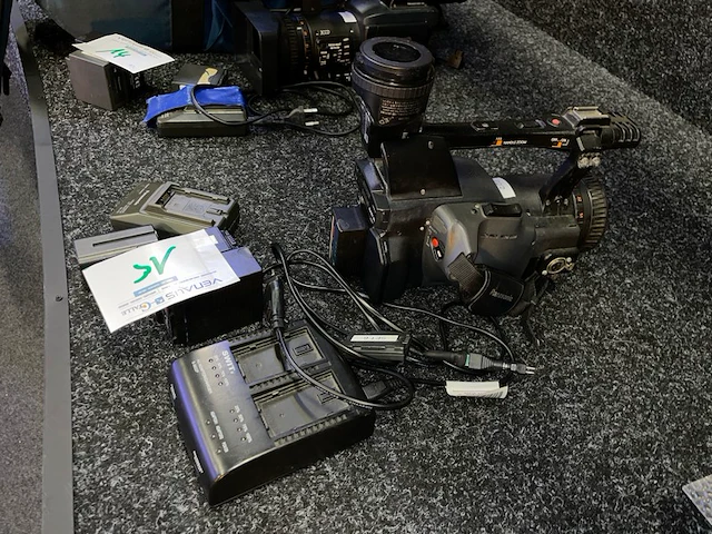 Panasonic camera p2hd met lens - afbeelding 1 van  7