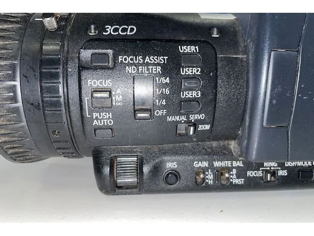 Panasonic camera p2hd met lens - afbeelding 3 van  7