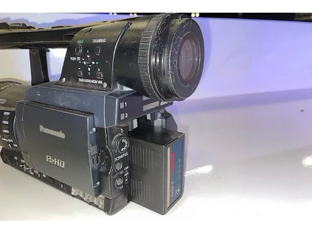 Panasonic camera p2hd met lens - afbeelding 5 van  7