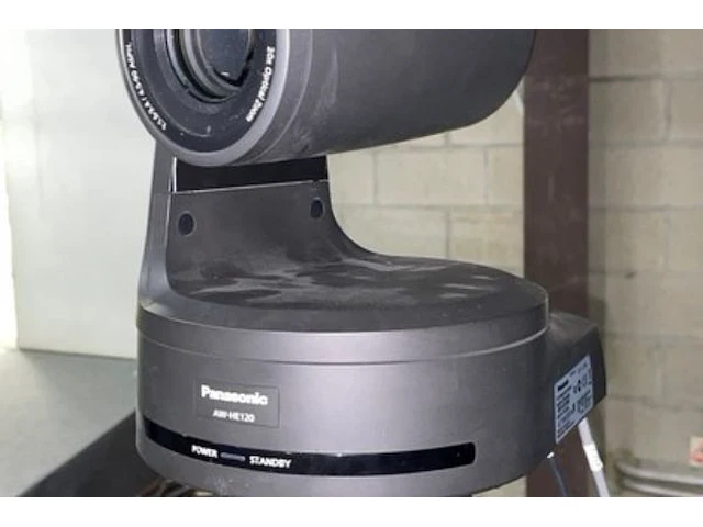 Panasonic hd integrated camera op sachter statief - afbeelding 2 van  7