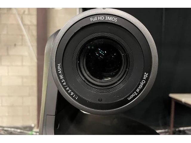 Panasonic hd integrated camera op sachter statief - afbeelding 3 van  7