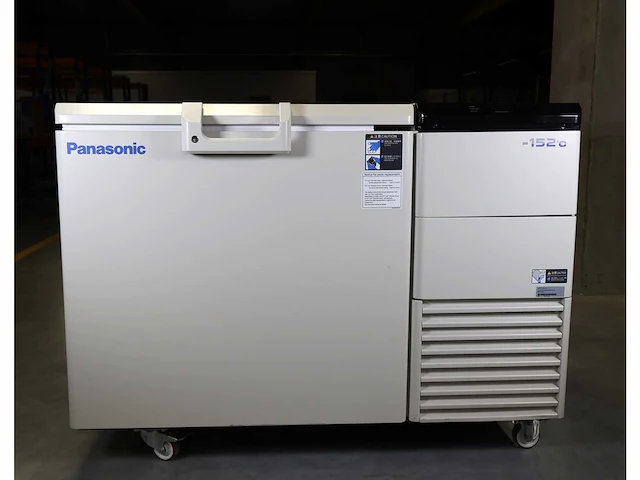 Panasonic mdf-1156-pe cryogenic ult freezer -152 - afbeelding 1 van  5