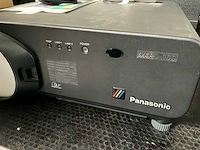 Panasonic pt-d7700 projector - afbeelding 2 van  5