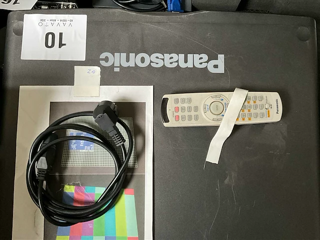Panasonic pt-d7700 projector - afbeelding 3 van  5