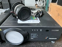 Panasonic pt-d7700 projector - afbeelding 1 van  5