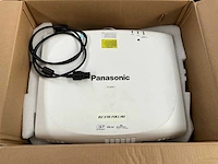 Panasonic pt-rz370 dlp full hd projector - afbeelding 1 van  4