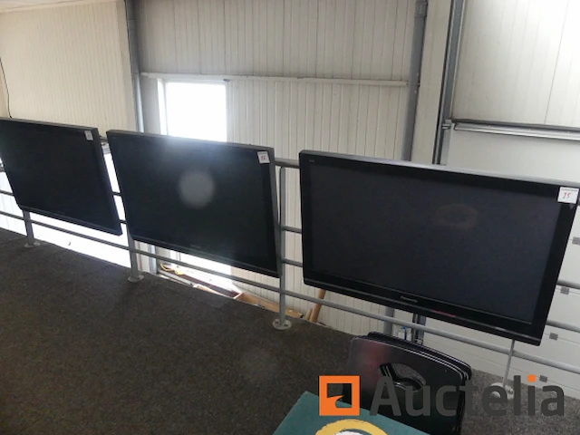 Panasonic viera th-42px80ea 42' tv - afbeelding 1 van  9