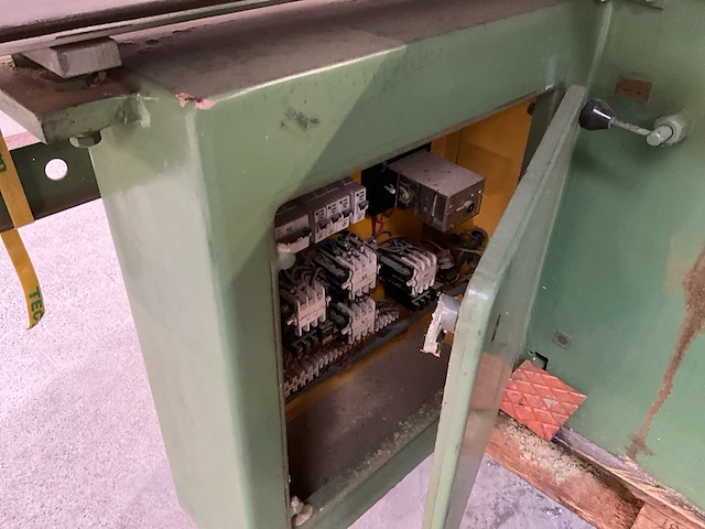 Paneelzaagmachine nn. - afbeelding 13 van  14