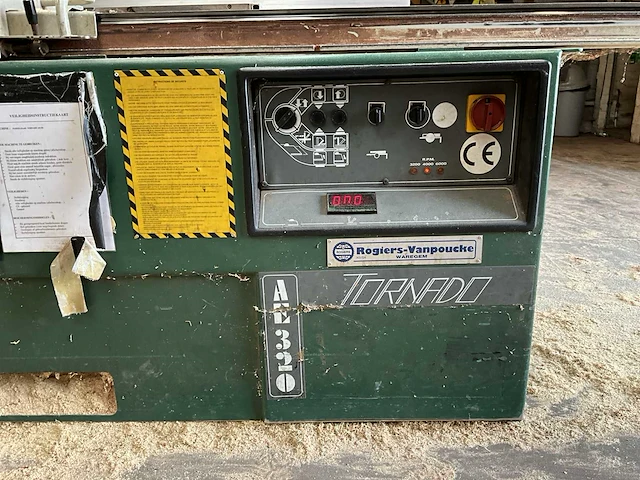 Paneelzaagmachine tornado ae320 - afbeelding 2 van  9