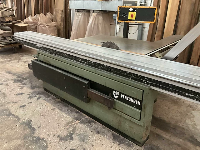 Paneelzaagmachine vertongen azo5n2708 - afbeelding 6 van  13