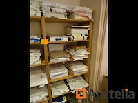 Papers - afbeelding 2 van  4