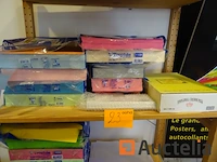 Papers - afbeelding 1 van  4