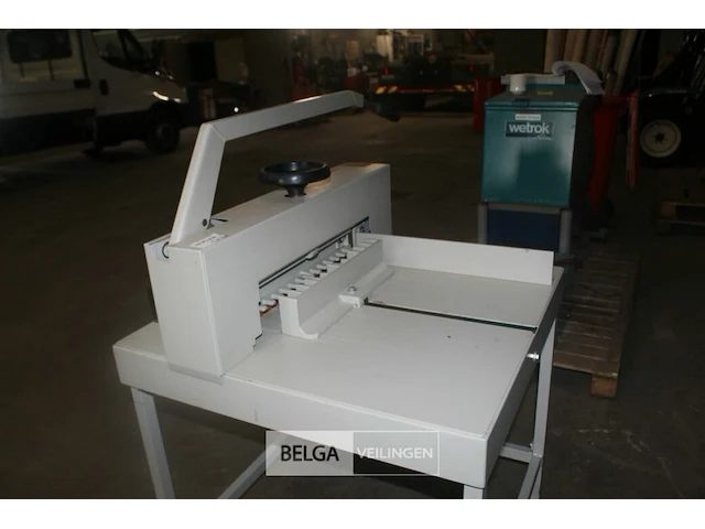 Papiersnijmachine ideal 4700 - afbeelding 3 van  5