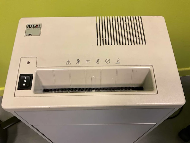 Papierversnipperaar ideal 2200 - afbeelding 1 van  2