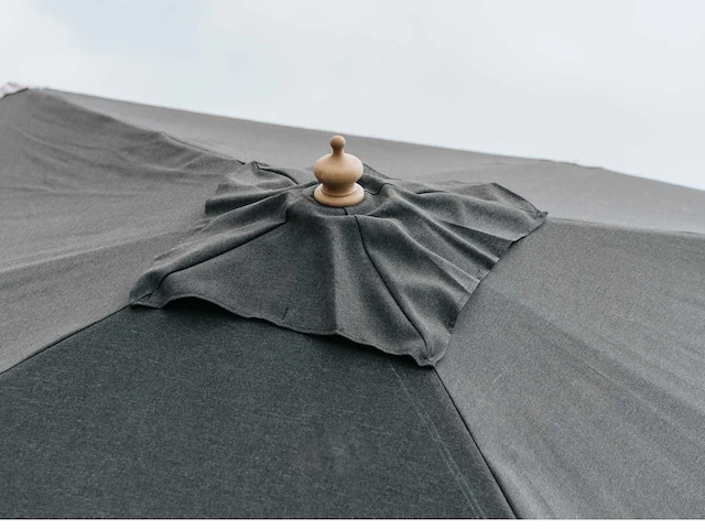 Parasol 2,5m hout lichtgrijs + beschermhoes - afbeelding 18 van  18