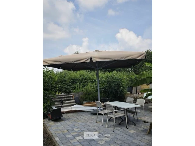 Parasol 4x4m met marmeren voet - afbeelding 1 van  3