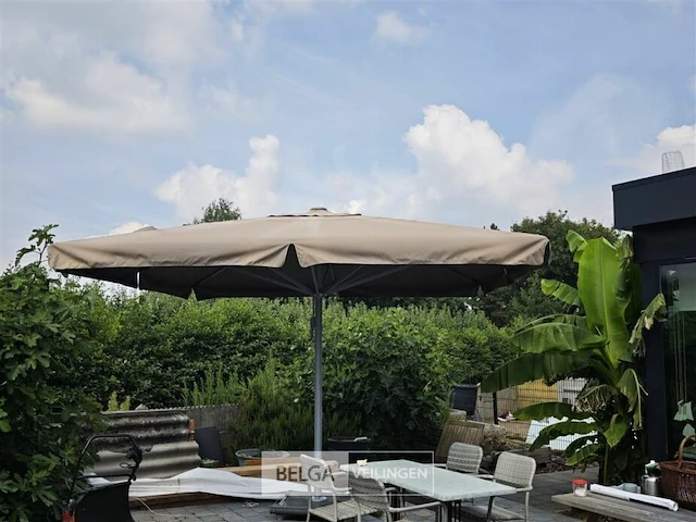 Parasol 4x4m met marmeren voet - afbeelding 2 van  3