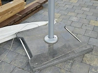 Parasol 4x4m met marmeren voet - afbeelding 3 van  3