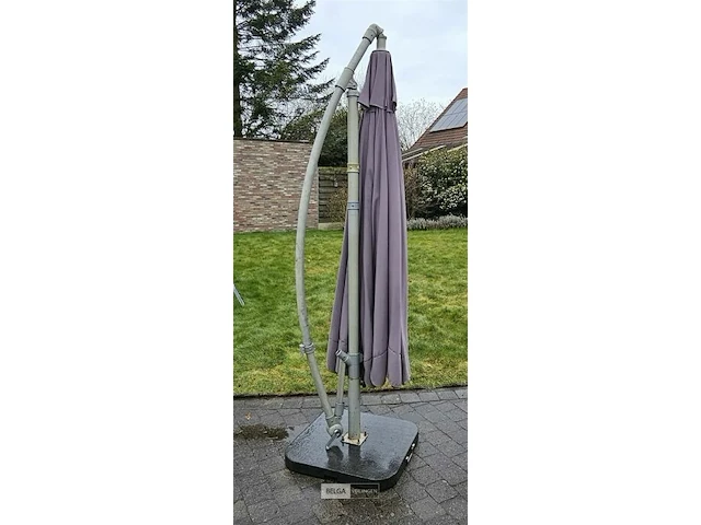 Parasol met voet - afbeelding 4 van  4