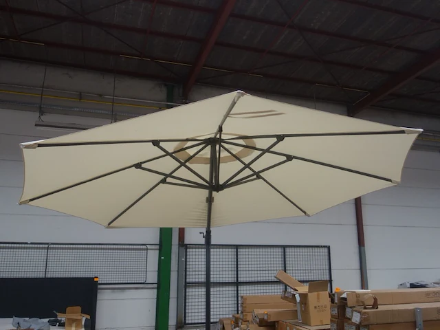 Parasol met voet - afbeelding 3 van  8
