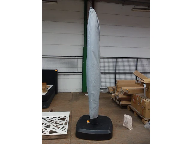 Parasol met voet - afbeelding 8 van  8