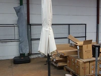 Parasol met voet - afbeelding 6 van  6