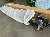 Parasol met voet - afbeelding 2 van  5