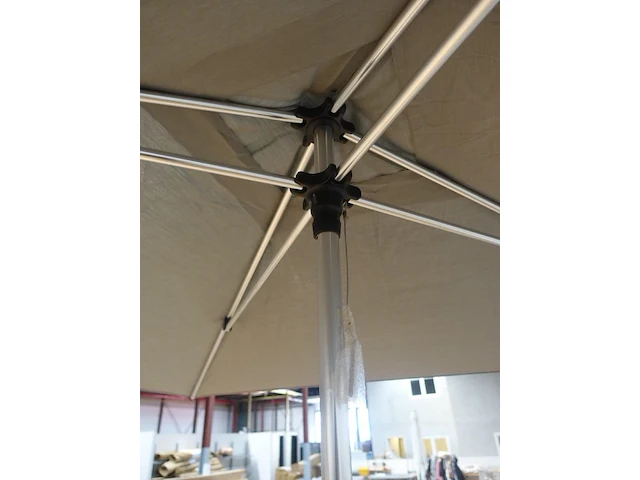 Parasol tiki plus - afbeelding 4 van  4