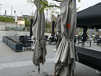 Parasols met voeten 2 stuks - afbeelding 1 van  4