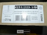 Parasolvoet in beton - afbeelding 2 van  2