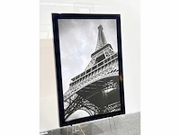 Parijs - eiffeltorens - fotokunst op cavas & vernis - luxe large black piano gloss - afmeting +- / 70x90 cm - afbeelding 2 van  5