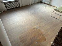 Parketvloer oud slaapkamer (+/- 14m²) - afbeelding 2 van  2