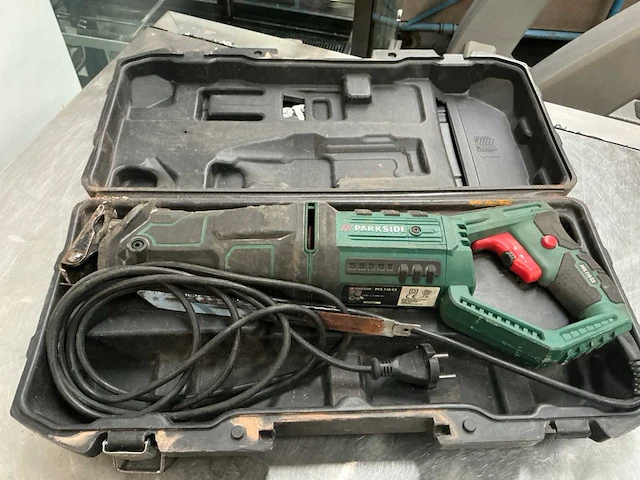 Parkside pfs 710 c2 elektrische reciprozaag - afbeelding 1 van  4