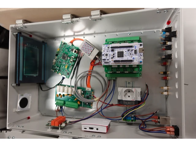 Parrtij diverse elektrische apparatuur - afbeelding 5 van  9