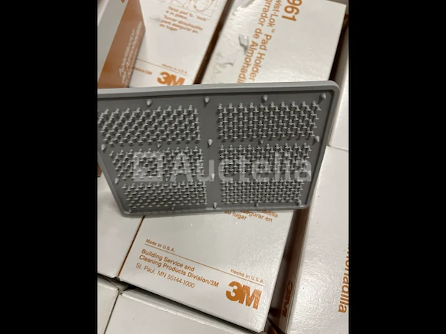 Partij 3m 961 twist lock pad houders - afbeelding 3 van  4
