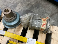 Partij aandrijfassen+ riem - afbeelding 2 van  8