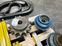 Partij aandrijfassen+ riem - afbeelding 3 van  8