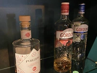 Partij aangesproken geestrijke dranken - afbeelding 5 van  6