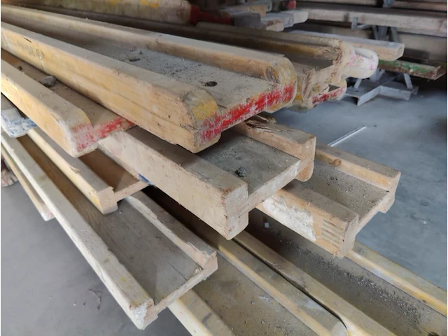 Partij aannemersmateriaal en hout - afbeelding 4 van  9
