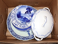 Partij aardewerk - afbeelding 1 van  2