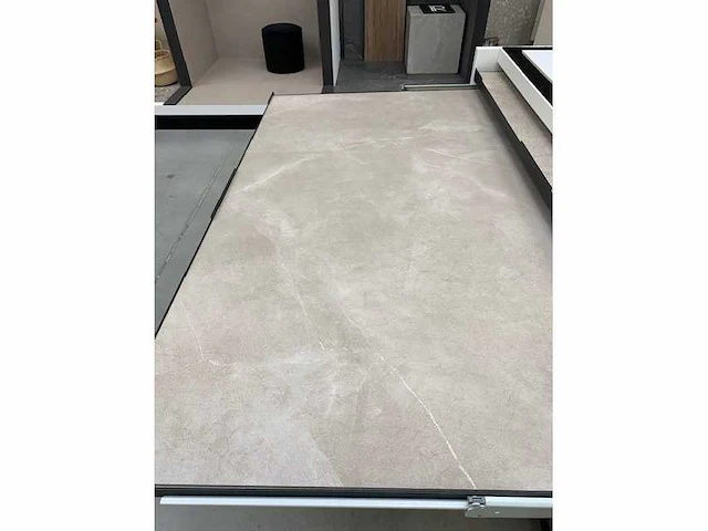 Partij abk wild sand rtt vloertegels ceramisch 1200x1200x9mm 259m2 - afbeelding 1 van  6