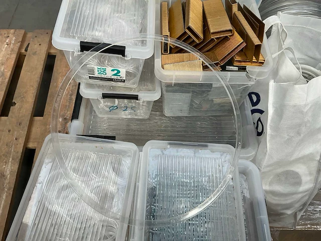 Partij accessoires voor spanplafonds - afbeelding 4 van  9