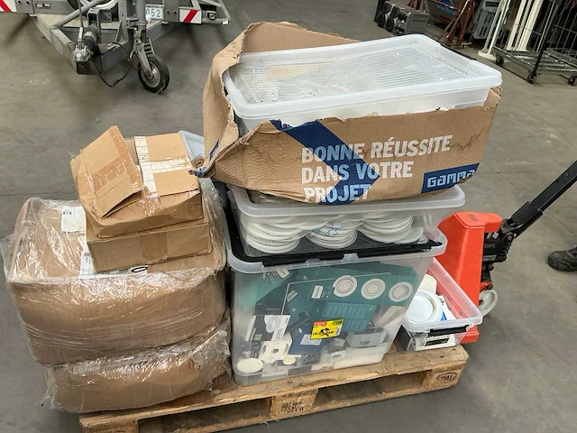 Partij accessoires voor spanplafonds - afbeelding 8 van  9