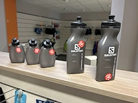 Partij accessoires - afbeelding 9 van  17
