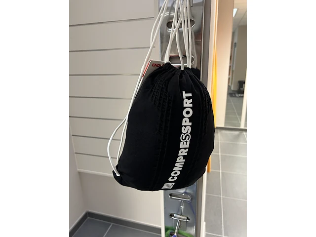 Partij accessoires - afbeelding 17 van  17
