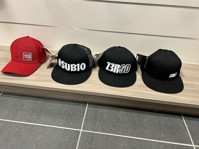 Partij accessoires - afbeelding 4 van  7