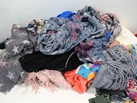 Partij accessoires - afbeelding 3 van  4