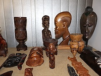 Partij afrikaanse kunst - afbeelding 5 van  6